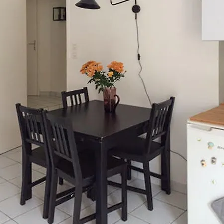 Avenue Charles Prevet Apartment *